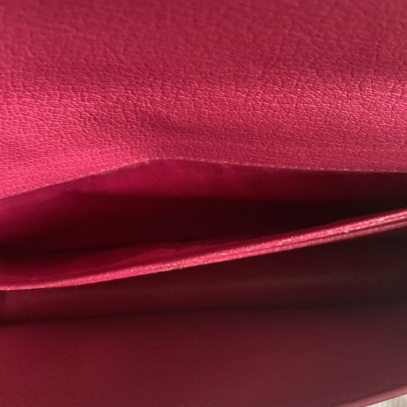 Miu Miu wallet on chain crossbody bag - Picture 7 of 13